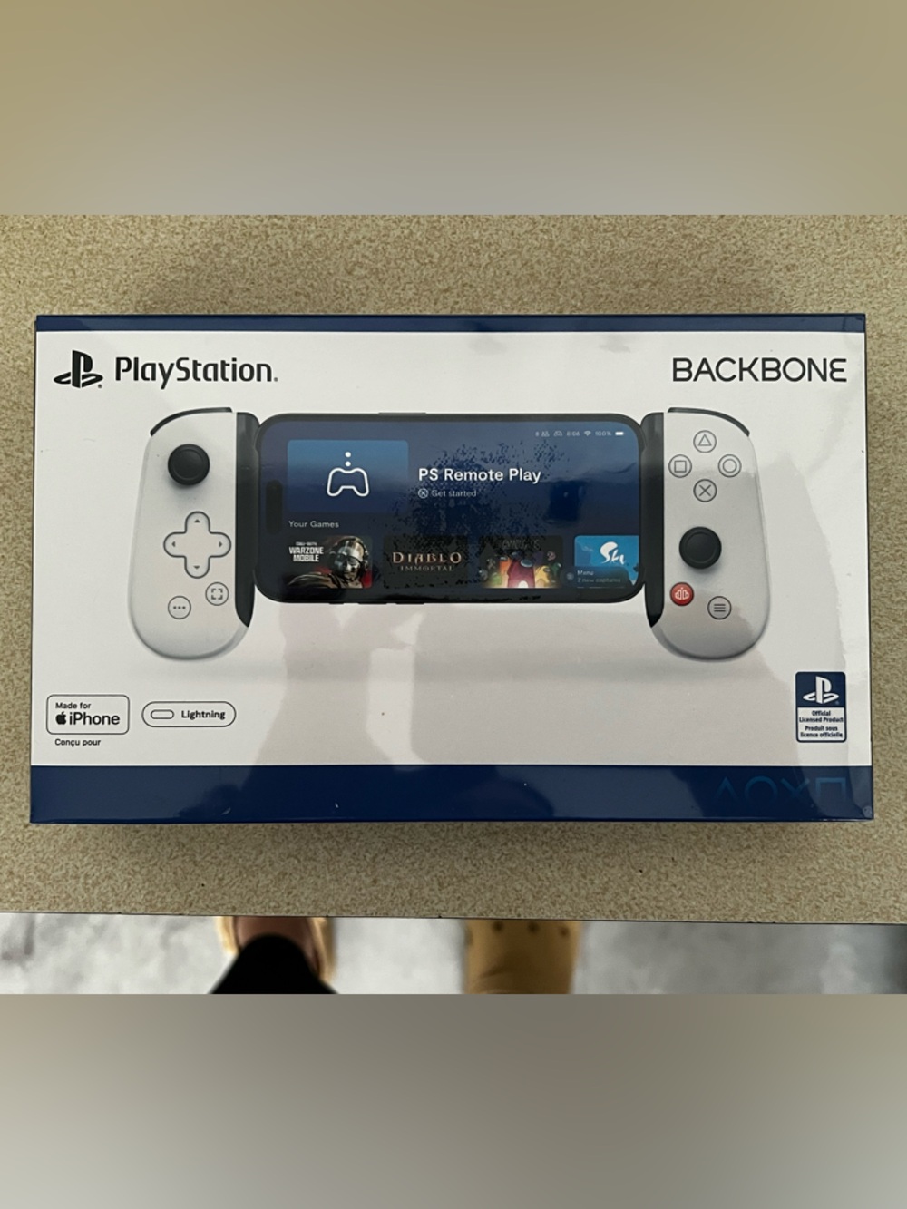 One PlayStation Edition Mobile Gaming Controller-White (BRAND NEW, NEVER OPENED)